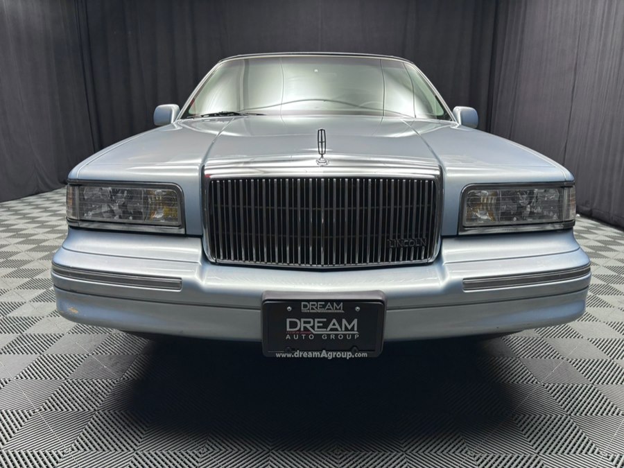 1997 Lincoln Town Car EXECUTIVE - Photo 10