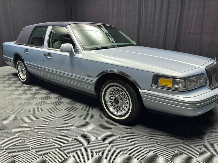 1997 Lincoln Town Car EXECUTIVE - Photo 16