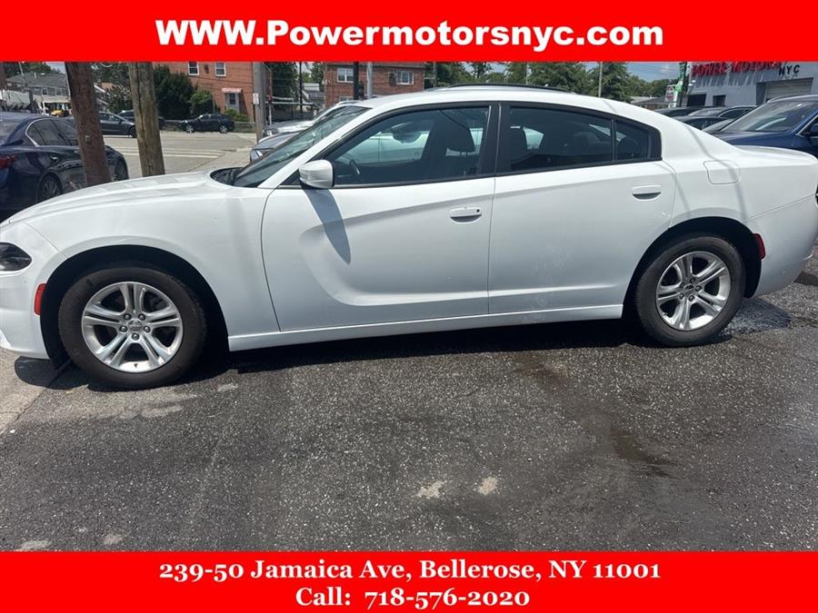 2022 Dodge Charger SXT's photo