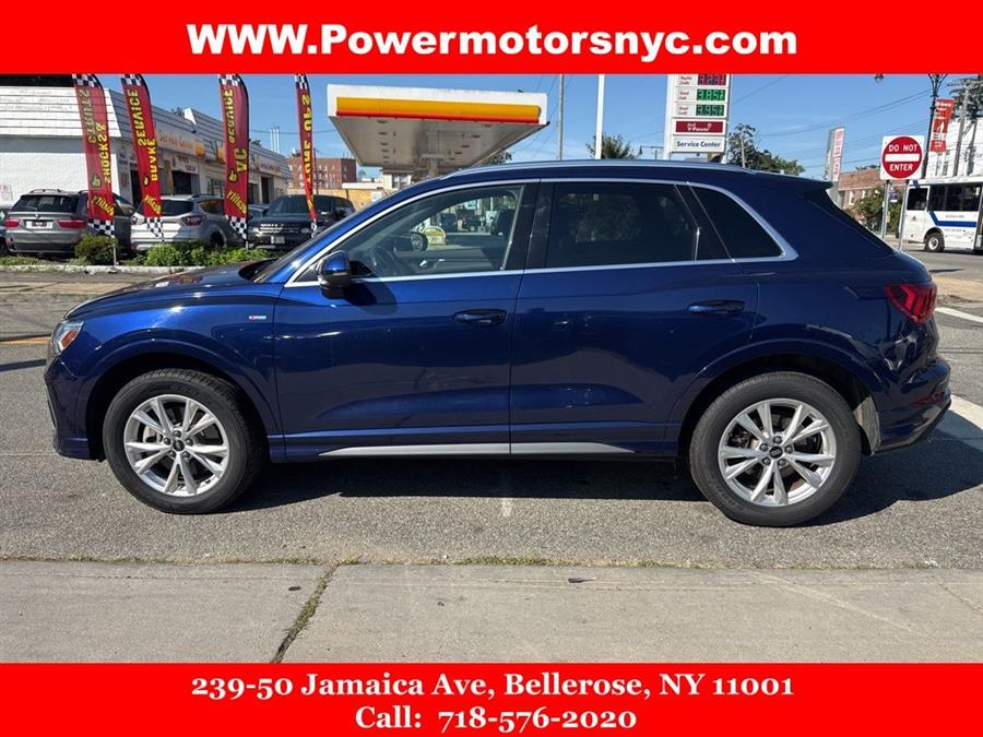 2023 Audi Q3 45 TFSI S Line Premium quattro's photo