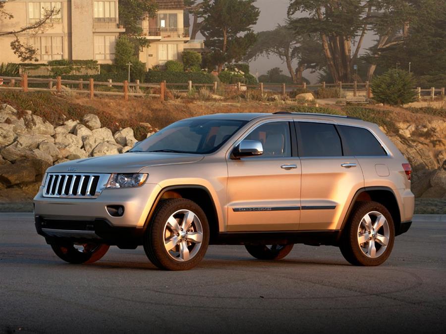 2012 Jeep Grand Cherokee Laredo 4WD's photo