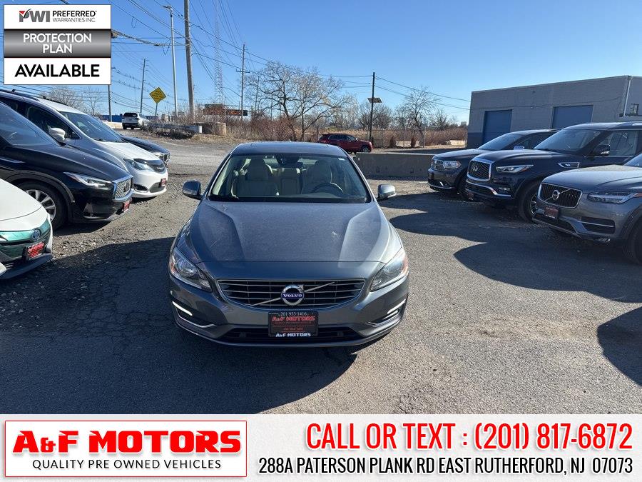 2018 Volvo S60 T5 AWD Inscription's photo