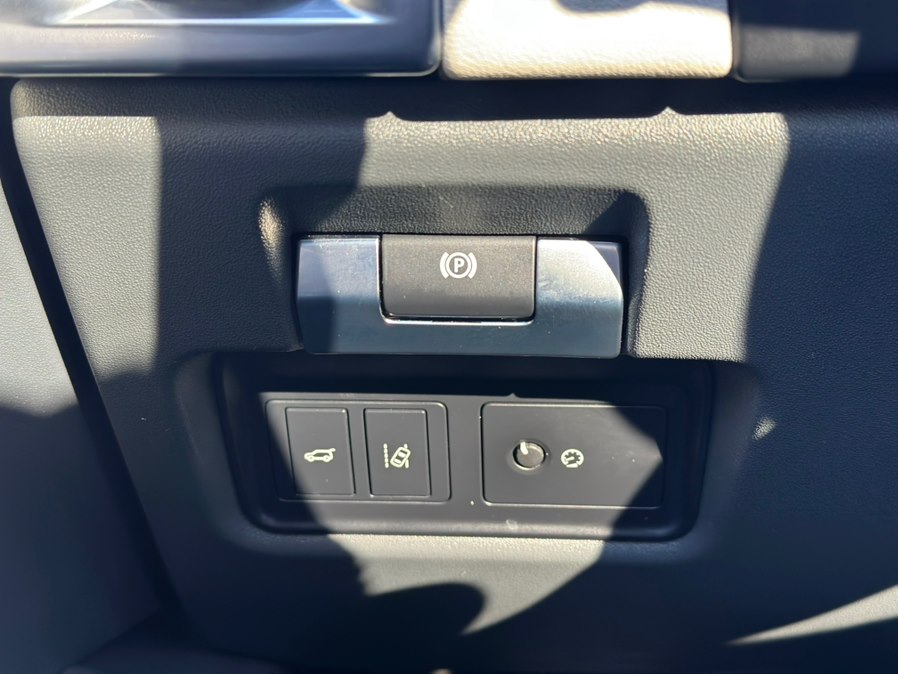 2020 Jaguar E-PACE Base - Photo 19
