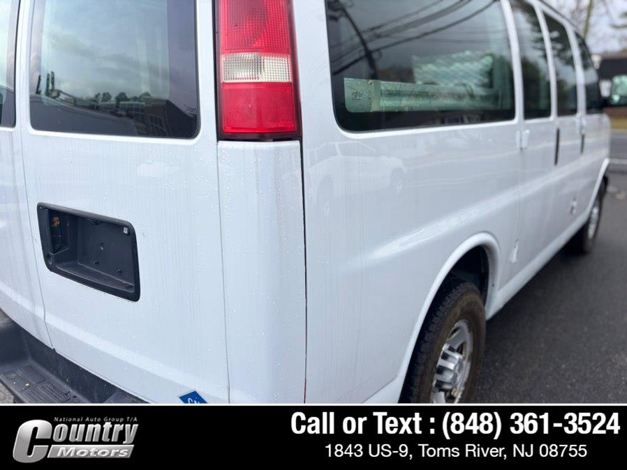2015 Chevrolet Express Cargo Work Van - Photo 8
