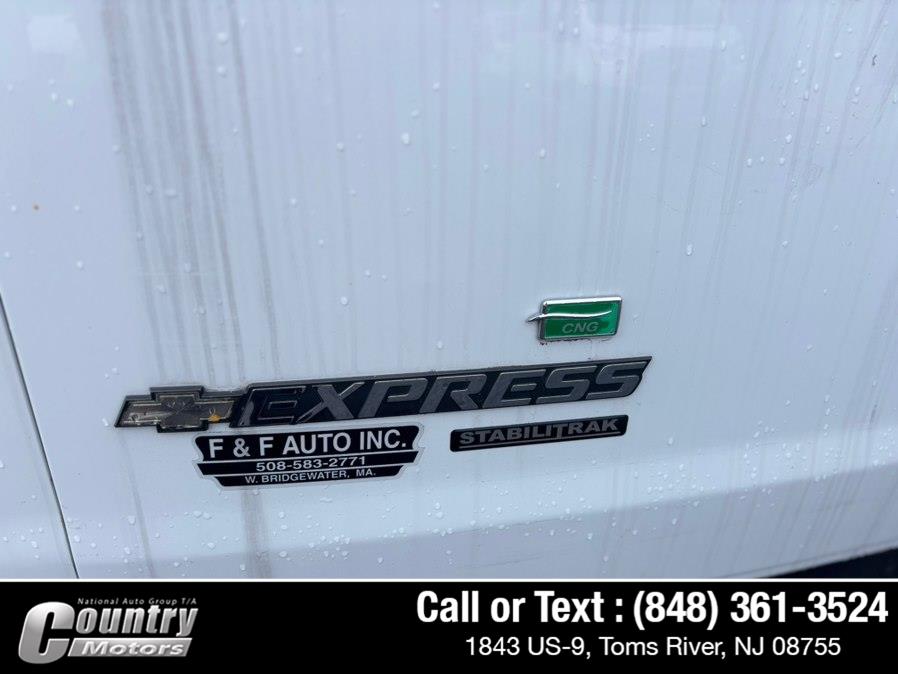 2015 Chevrolet Express Cargo Work Van - Photo 10
