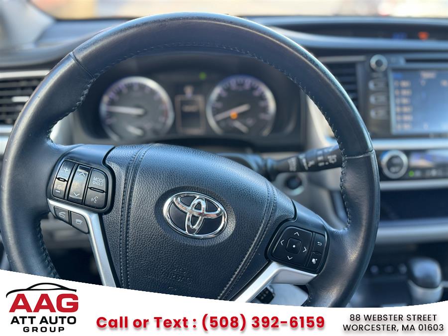 2014 Toyota Highlander XLE - Photo 10
