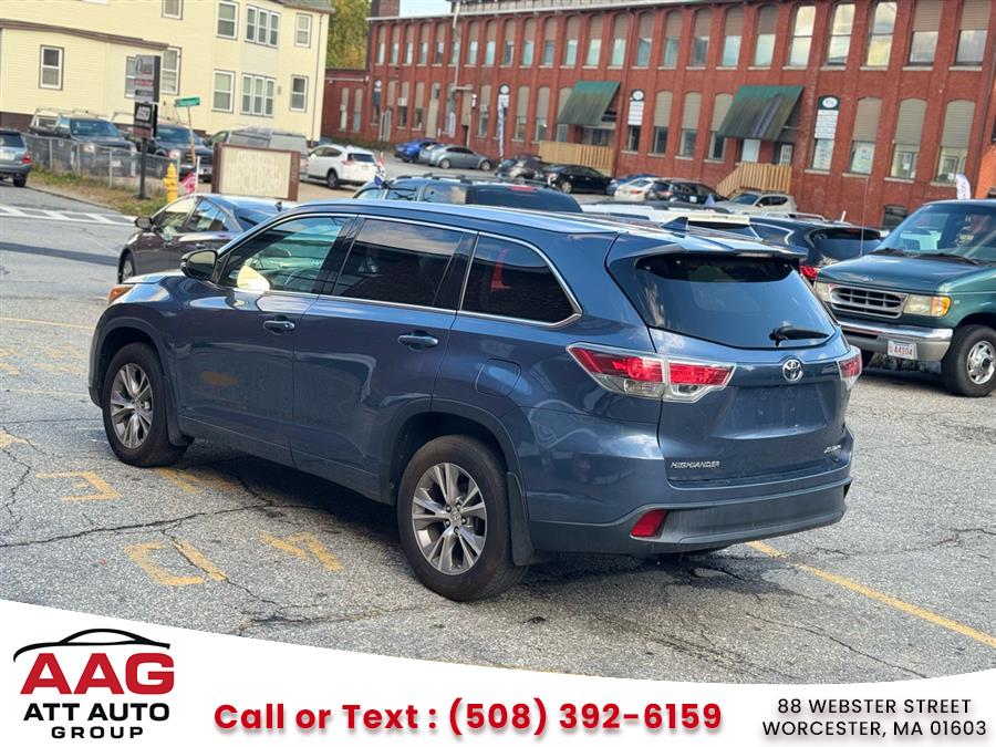 2014 Toyota Highlander XLE - Photo 4