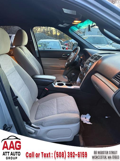 2011 Ford Explorer Base - Photo 14