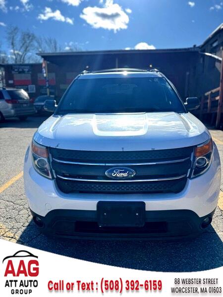 2012 Ford Explorer XLT 4x4's photo