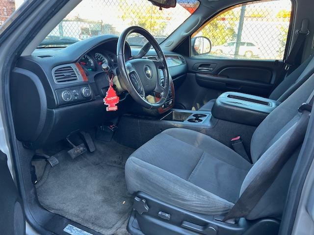 2009 Chevrolet Avalanche LS - Photo 6