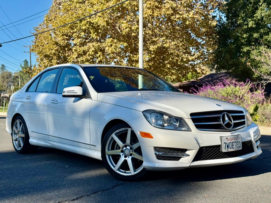 2014 Mercedes-Benz C-Class C250 Sport's photo
