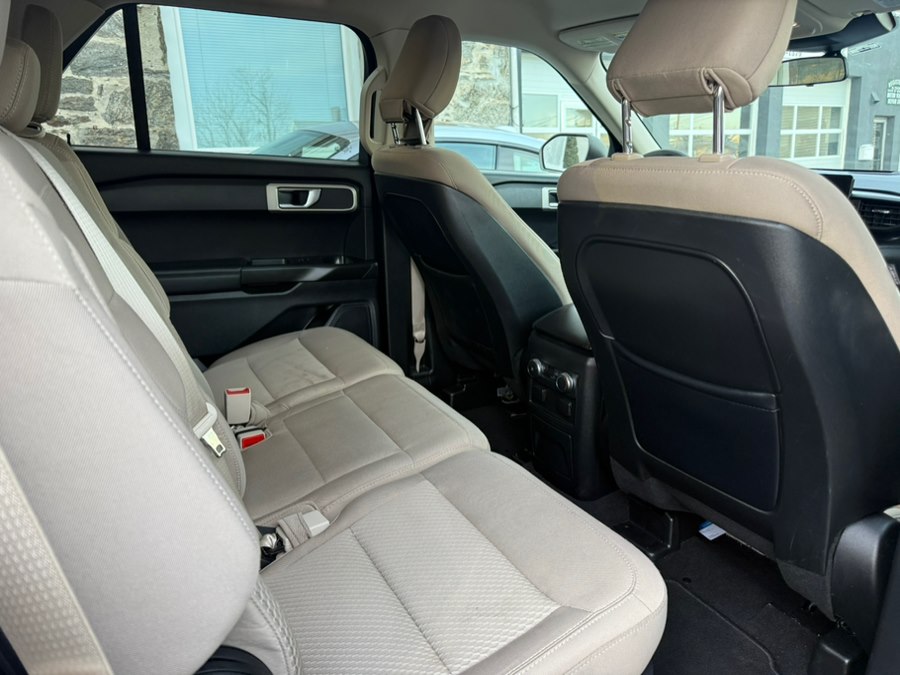 2020 Ford Explorer Base - Photo 9