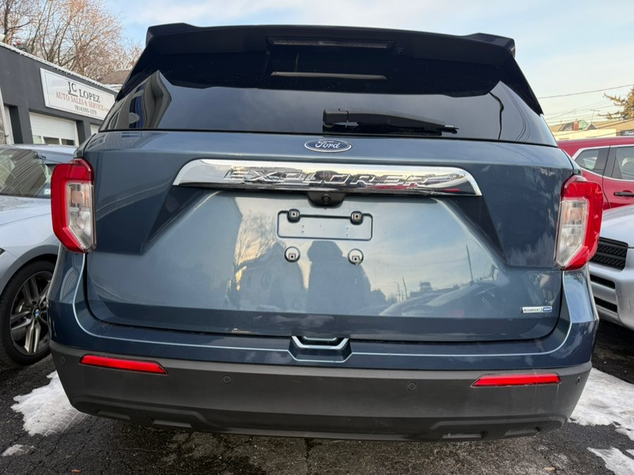 2020 Ford Explorer Base - Photo 5