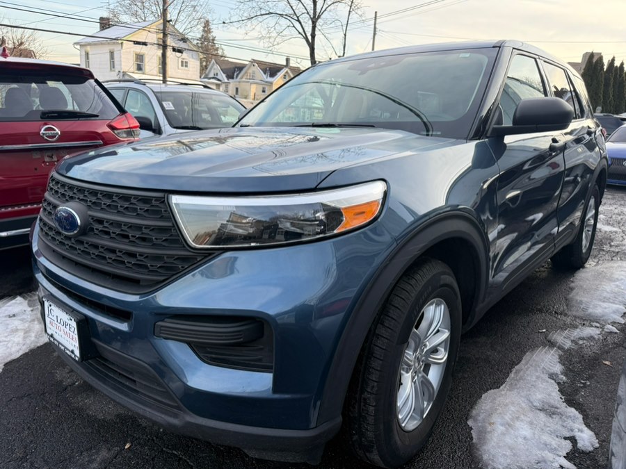 2020 Ford Explorer Base - Photo 2