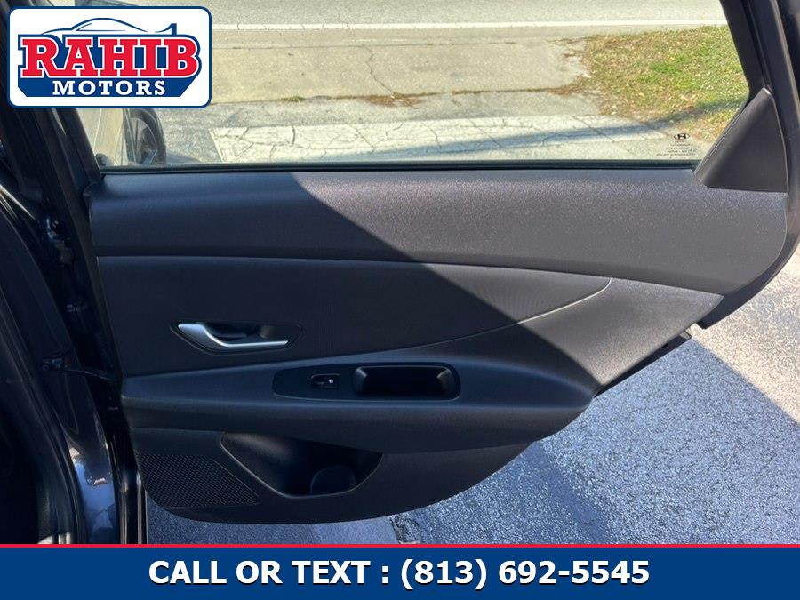 2021 Hyundai Elantra SEL - Photo 32
