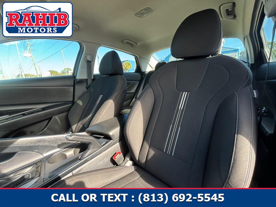 2021 Hyundai Elantra SEL - Photo 22