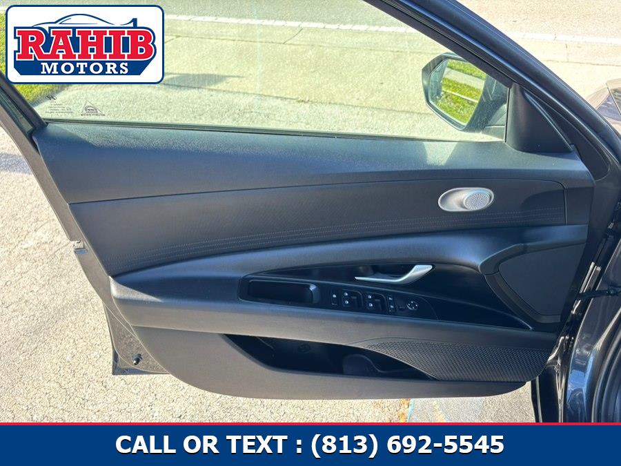 2021 Hyundai Elantra SEL - Photo 35
