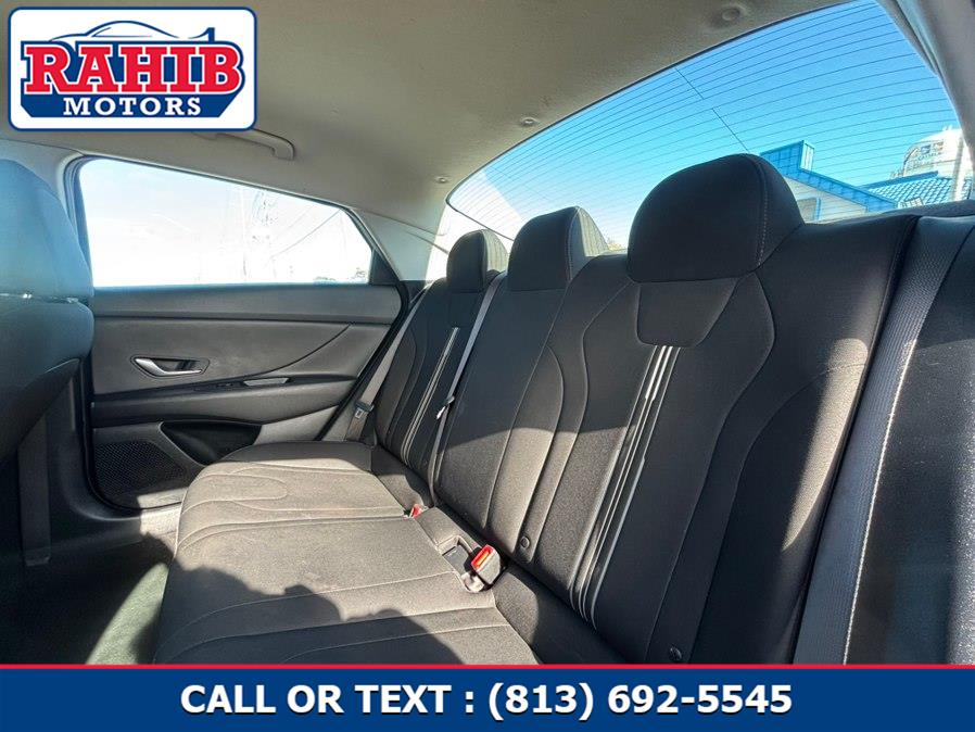2021 Hyundai Elantra SEL - Photo 29