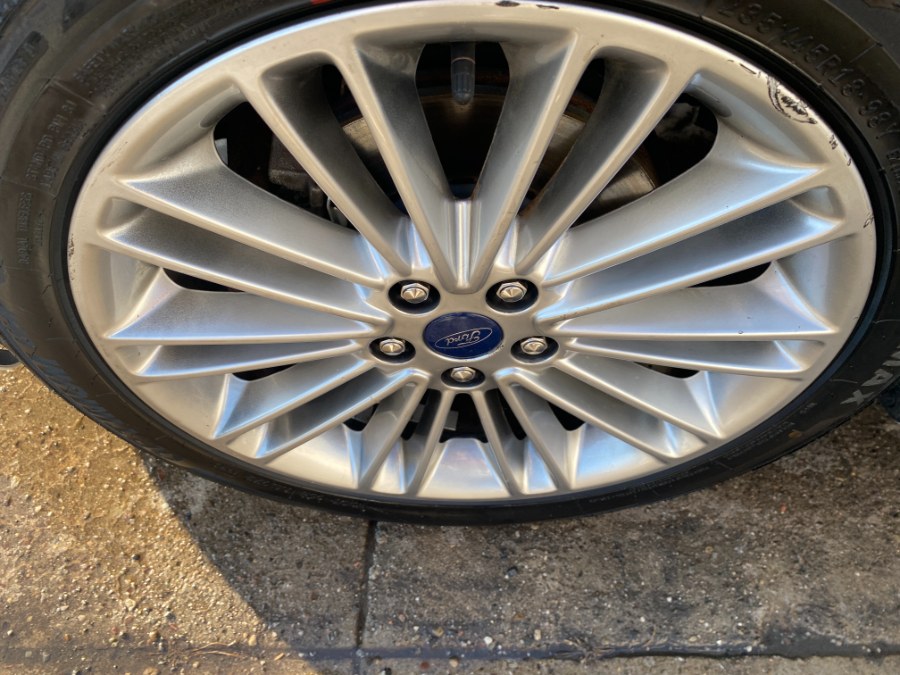 2016 Ford Fusion SE - Photo 26