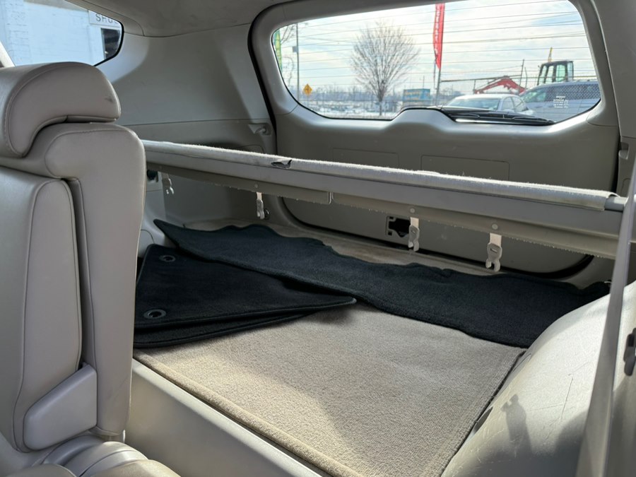 2012 Toyota Prius v Five - Photo 11