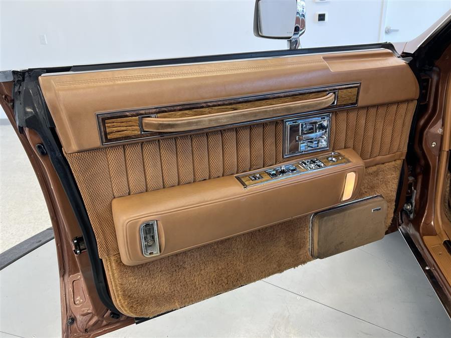 1983 Cadillac Seville - Photo 15