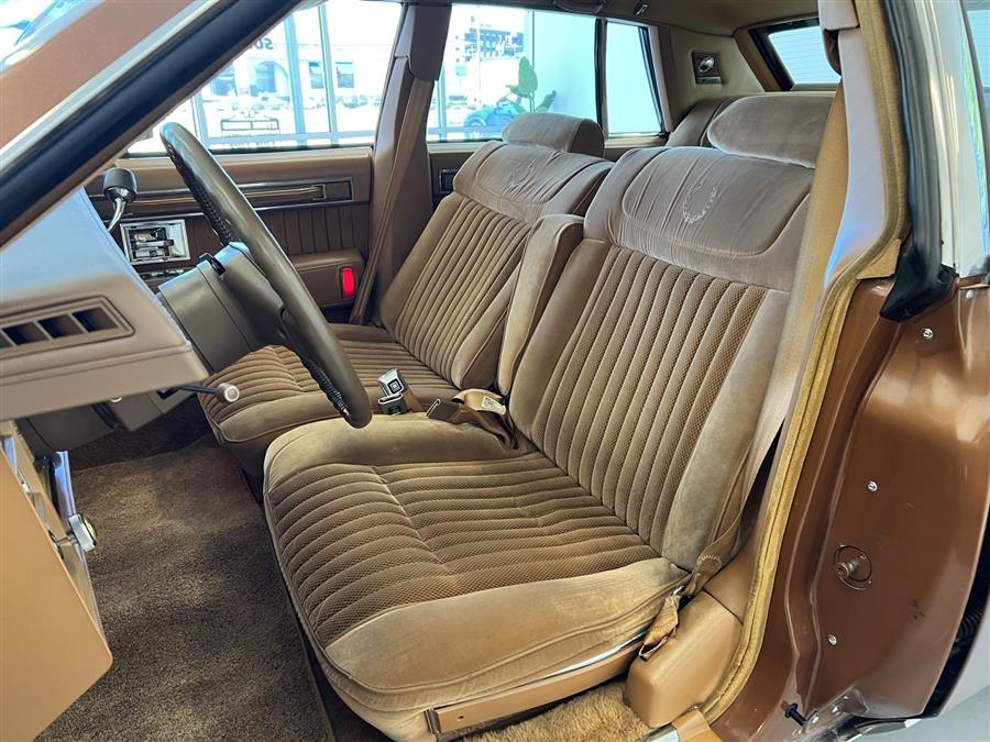 1983 Cadillac Seville - Photo 17