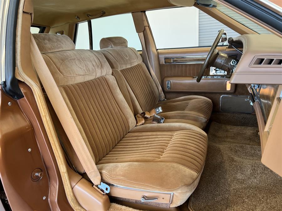 1983 Cadillac Seville - Photo 24