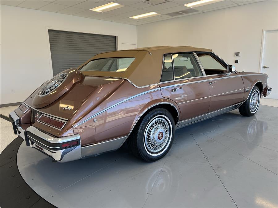 1983 Cadillac Seville - Photo 42