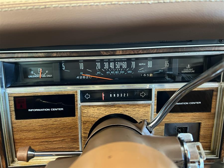 1983 Cadillac Seville - Photo 7