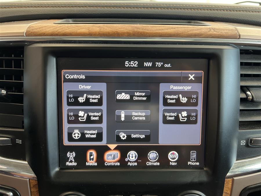 2017 RAM Ram 1500 Pickup Laramie Longhorn - Photo 18