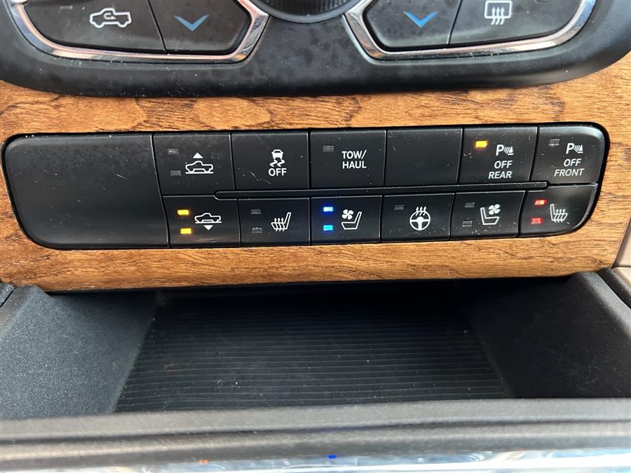 2017 RAM Ram 1500 Pickup Laramie Longhorn - Photo 23