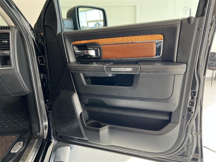 2017 RAM Ram 1500 Pickup Laramie Longhorn - Photo 39