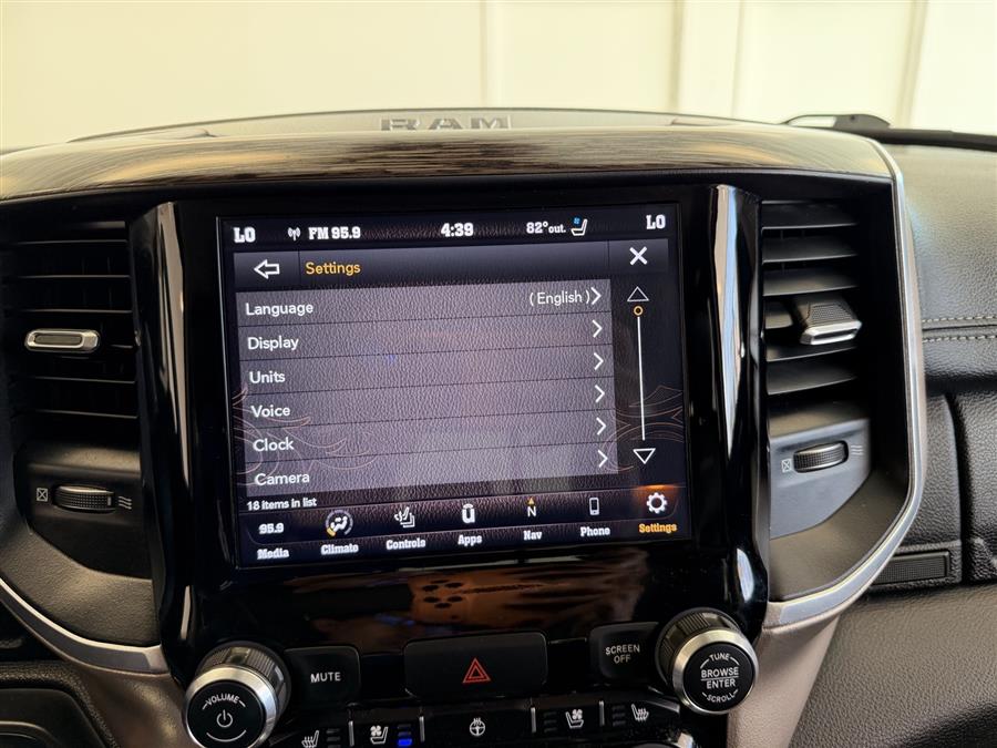 2020 RAM Ram 1500 Pickup Laramie - Photo 24