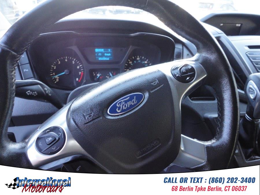 2016 Ford Transit XLT - Photo 7