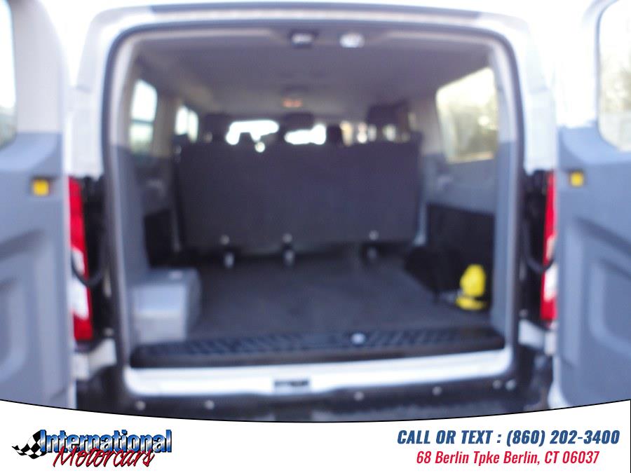 2016 Ford Transit XLT - Photo 14