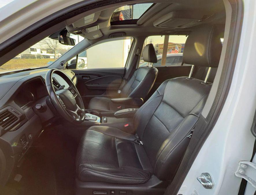 2022 Honda Pilot Elite - Photo 17