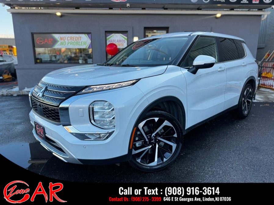 2024 Mitsubishi Outlander SE S-AWC's photo