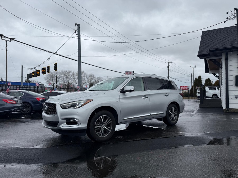 2017 INFINITI QX60 Base - Photo 2