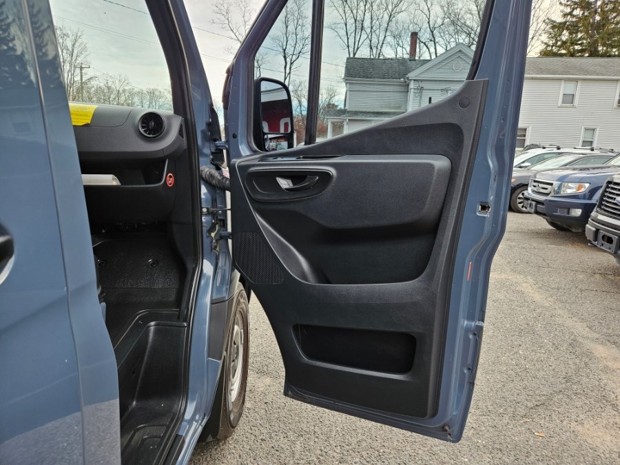 2019 Mercedes-Benz Sprinter Cargo Van Base - Photo 14
