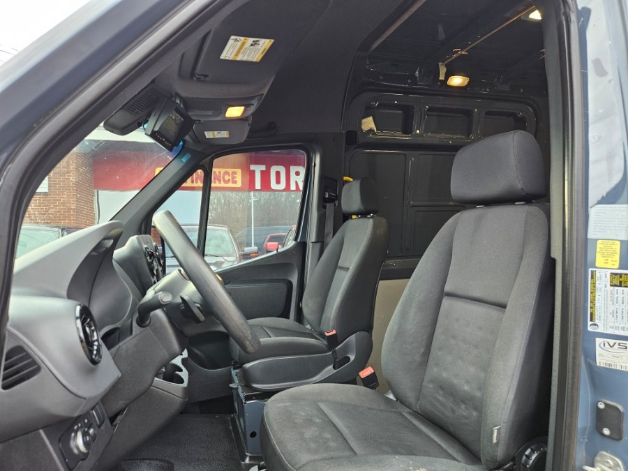 2019 Mercedes-Benz Sprinter Cargo Van Base - Photo 9
