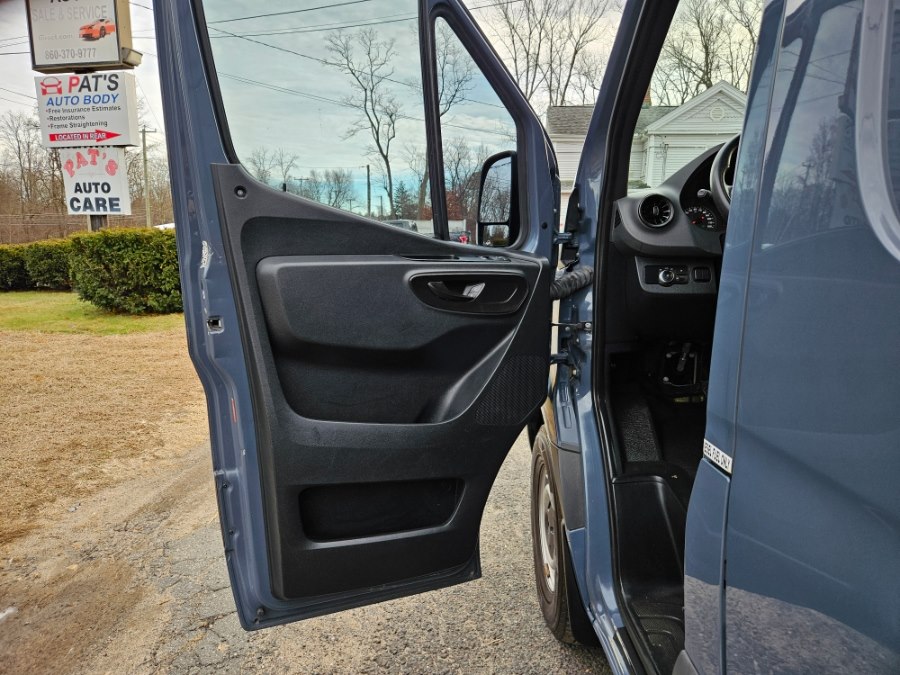2019 Mercedes-Benz Sprinter Cargo Van Base - Photo 17