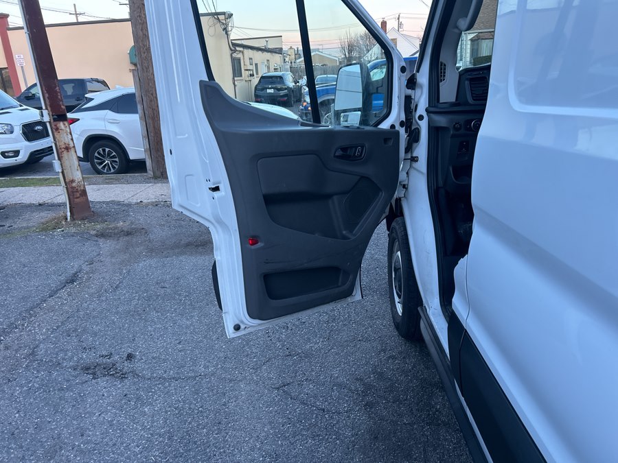 2022 Ford Transit Van Base - Photo 13