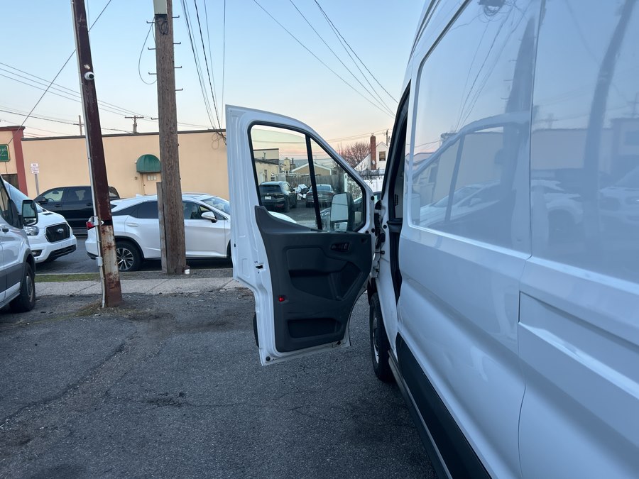 2022 Ford Transit Van Base - Photo 12