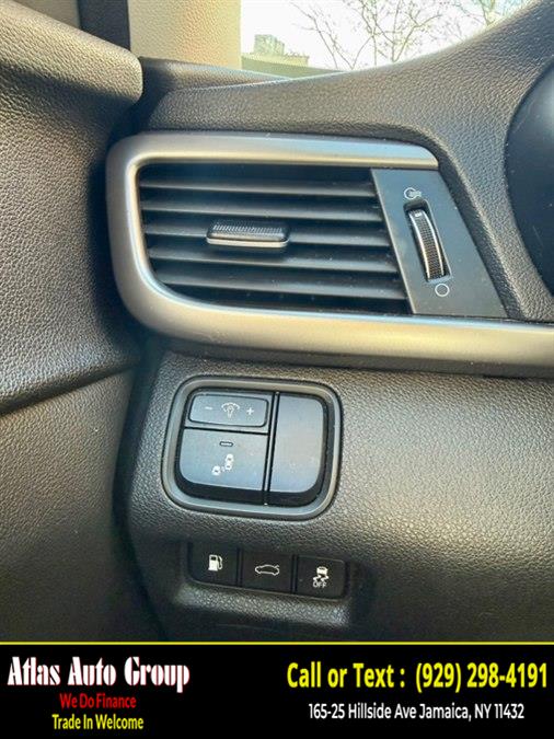 2018 Kia Optima S - Photo 14