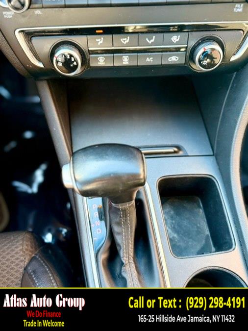 2018 Kia Optima S - Photo 17