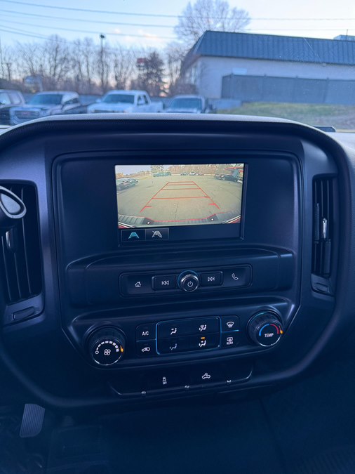 2018 Chevrolet Silverado 1500 Custom - Photo 15