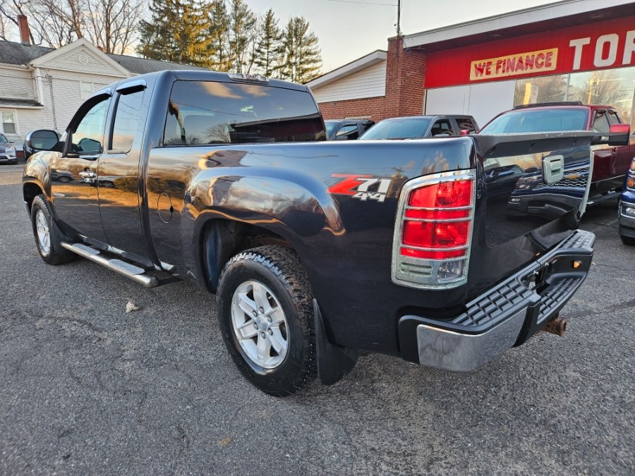 2013 GMC Sierra 4WD Extended Cab SLE MWB's photo