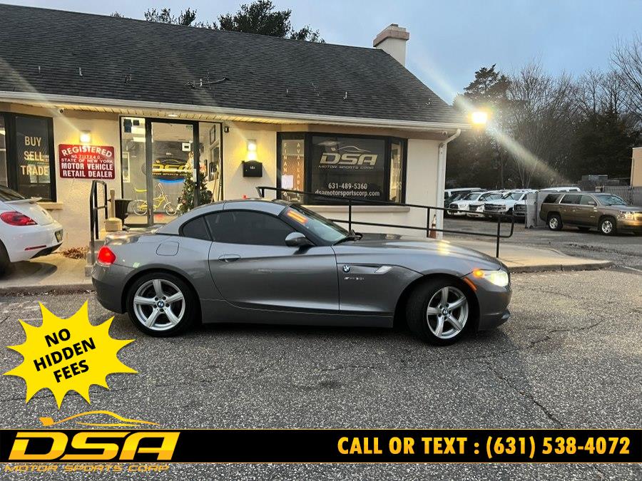 2011 BMW Z4 sDrive30i's photo
