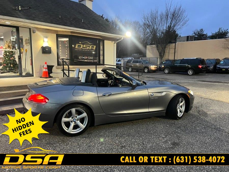 2011 BMW Z4 sDrive30i - Photo 13