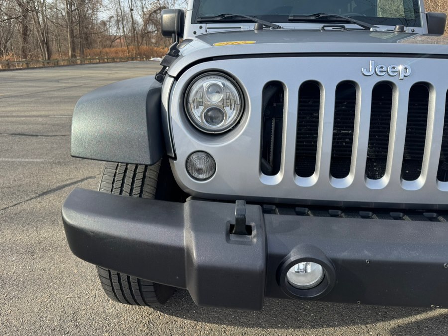 2015 Jeep Wrangler Rubicon's photo